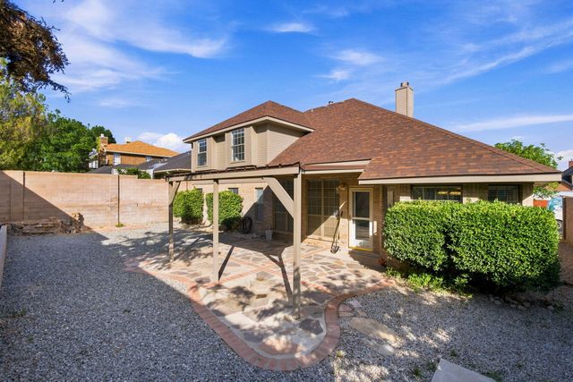 8227 Calle Primera NW, Albuquerque, NM 87120