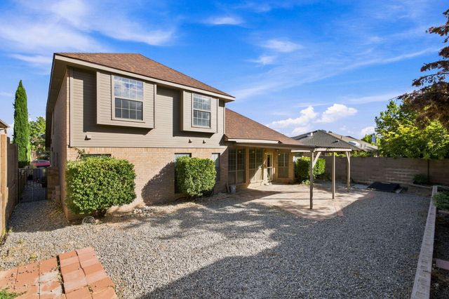 8227 Calle Primera NW, Albuquerque, NM 87120