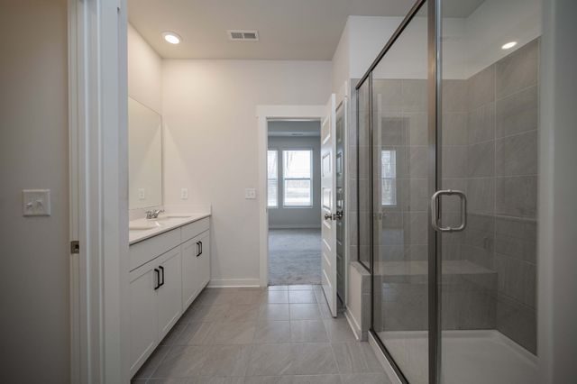 146 Ravens Crest Ave, Mount Juliet, TN 37122