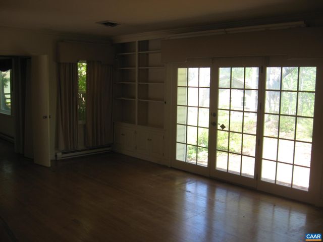 10460 LITTLE SKYLINE DR, Orange, VA 22960