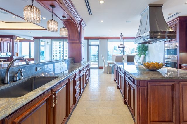 2300 WOLF Street 19A, Dallas, TX 75201