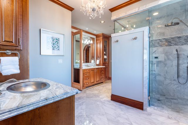 2300 WOLF Street 19A, Dallas, TX 75201