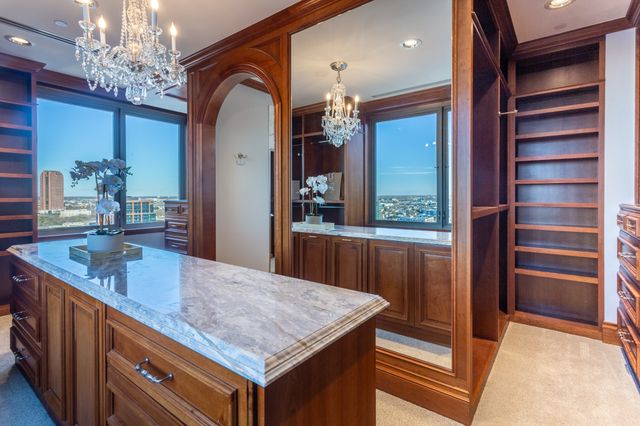 2300 WOLF Street 19A, Dallas, TX 75201