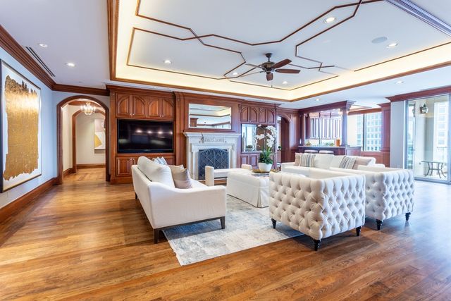 2300 WOLF Street 19A, Dallas, TX 75201