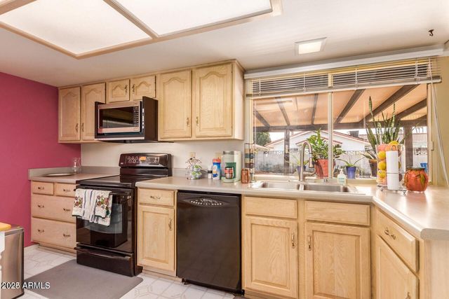 4409 W ORCHID Lane, Glendale, AZ 85302