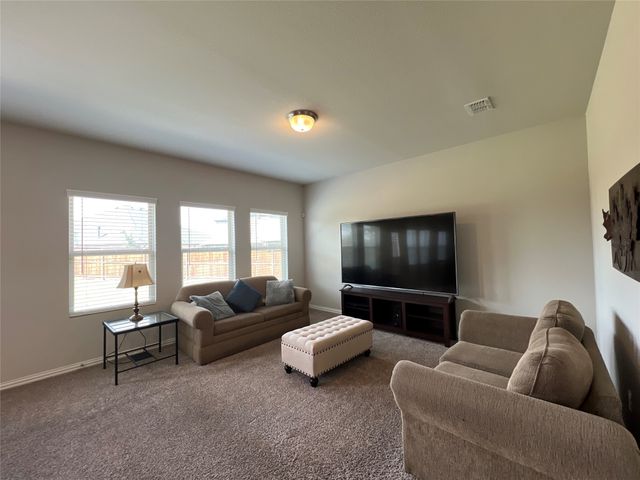 225 Lemley Drive, Fort Worth, TX 76131