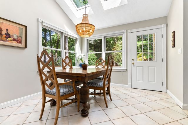 64 Leslie Road, Rowley, MA 01969