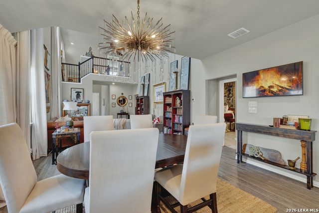 2080 Cowan, New Braunfels, TX 78132