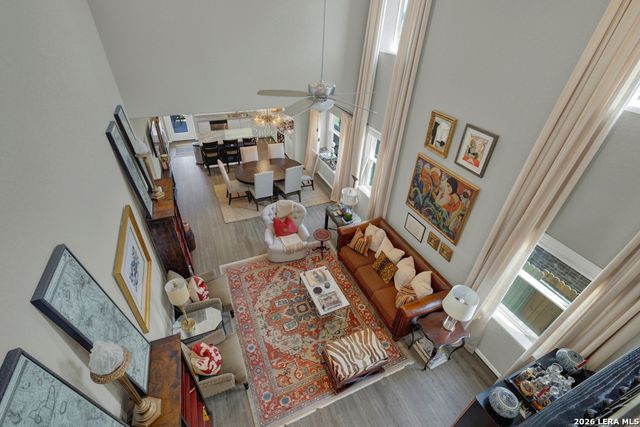 2080 Cowan, New Braunfels, TX 78132