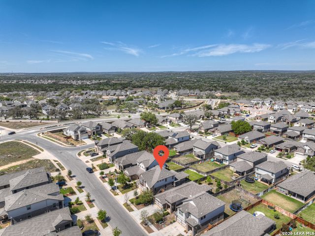 2080 Cowan, New Braunfels, TX 78132