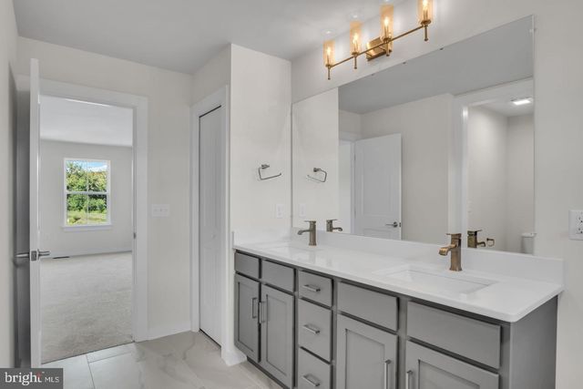 891 ASHFIELD DR, Carlisle, PA 17015