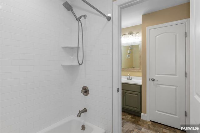 512 Lyster Avenue, Saddle Brook, NJ 07663