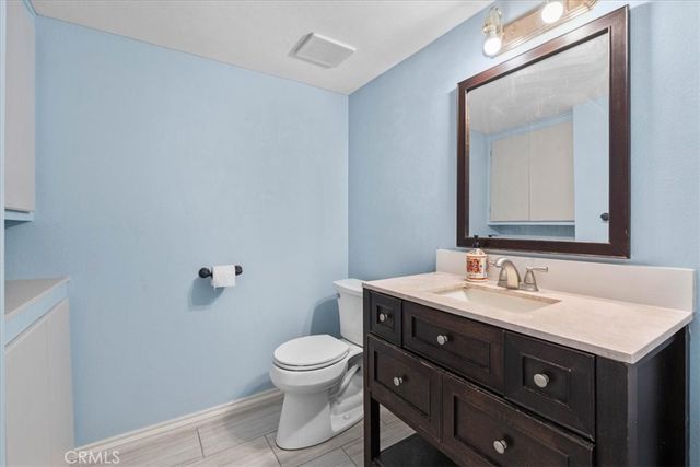 5950 Imperial Highway 48, South Gate, CA 90280