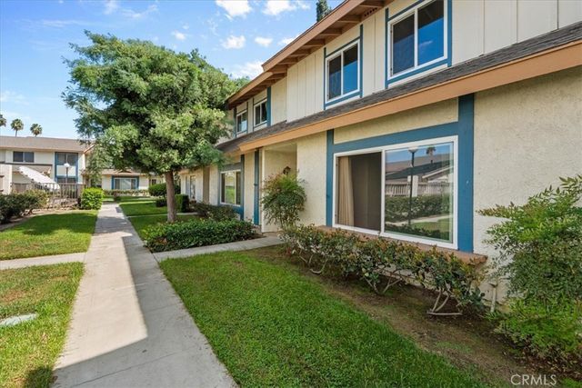 5950 Imperial Highway 48, South Gate, CA 90280