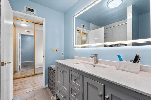 5950 Imperial Highway 48, South Gate, CA 90280