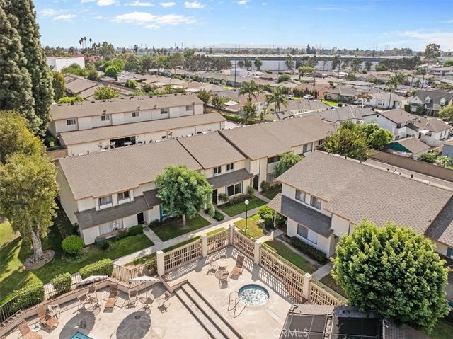 5950 Imperial Highway 48, South Gate, CA 90280