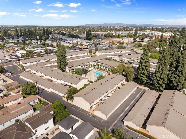 5950 Imperial Highway 48, South Gate, CA 90280