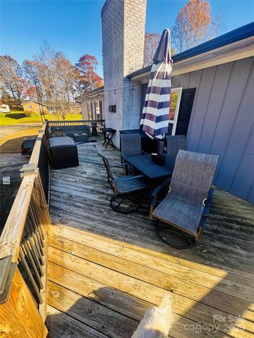 21 Eagle Drive, Taylorsville, NC 28681