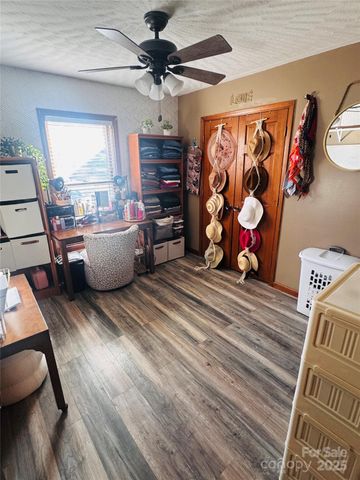 21 Eagle Drive, Taylorsville, NC 28681