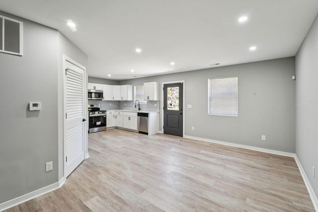 711 S Waverly Street, Columbus, OH 43213