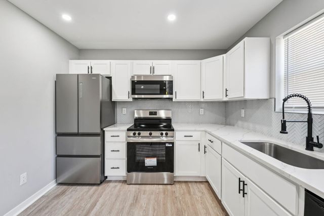 711 S Waverly Street, Columbus, OH 43213