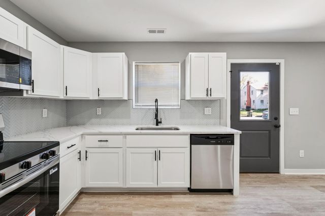 711 S Waverly Street, Columbus, OH 43213