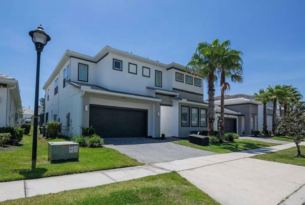 Image 3 of property listing at 2682 CALISTOGA AVENUE, Kissimmee, FL 34741