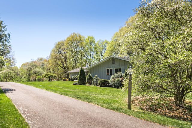 21 South Road, Harwinton, CT 06791