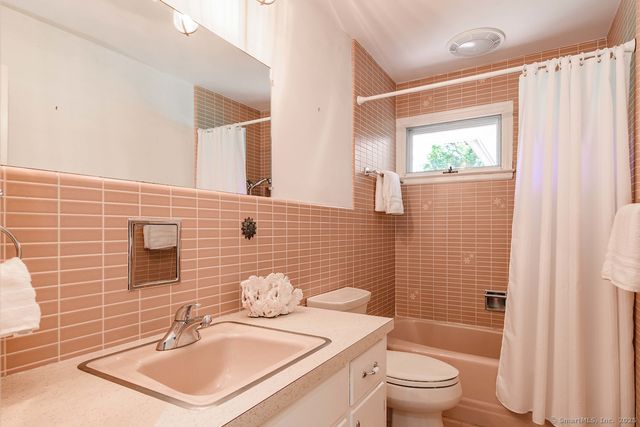 21 South Road, Harwinton, CT 06791