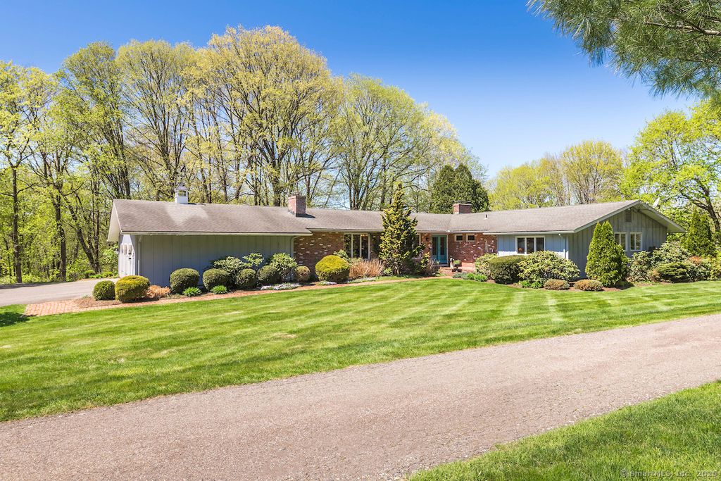 21 South Road, Harwinton, CT 06791