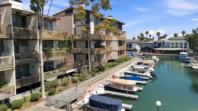 9126 Marina Pacifica Drive North, Long Beach, CA 90803