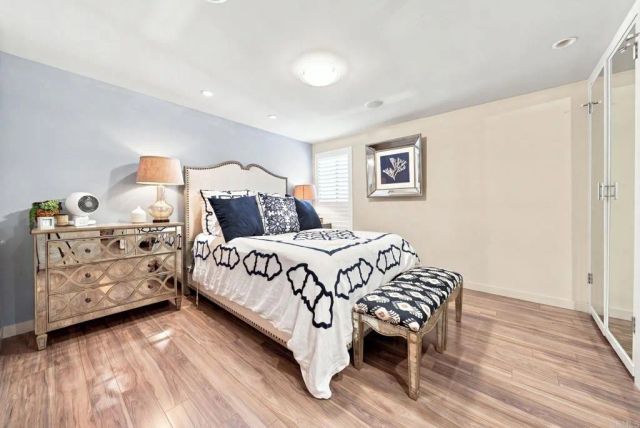 9126 Marina Pacifica Drive North, Long Beach, CA 90803