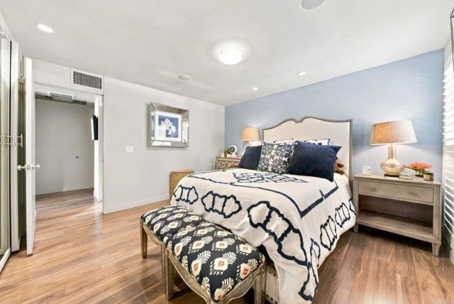 9126 Marina Pacifica Drive North, Long Beach, CA 90803