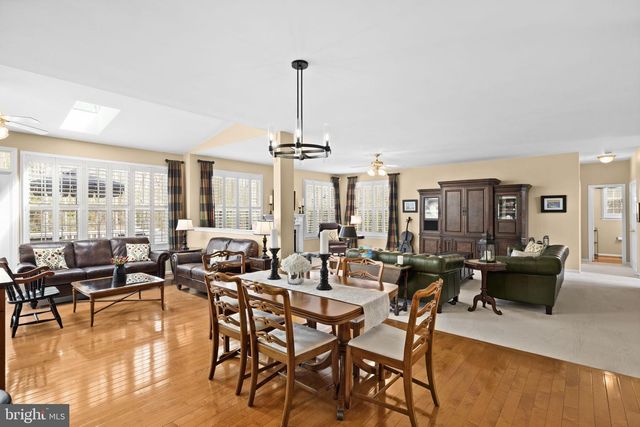 42 MEADOWBROOK LN, Stafford, VA 22554