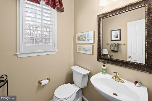 42 MEADOWBROOK LN, Stafford, VA 22554