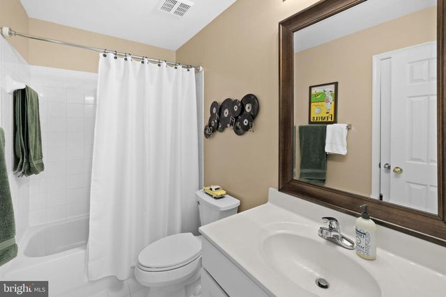 42 MEADOWBROOK LN, Stafford, VA 22554