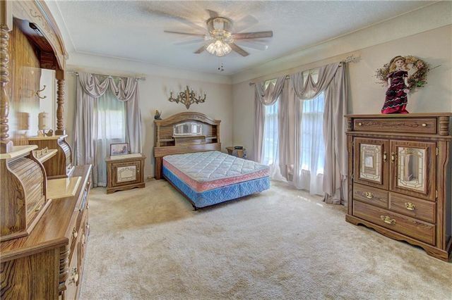 3630 S Forest Avenue, Independence, MO 64052