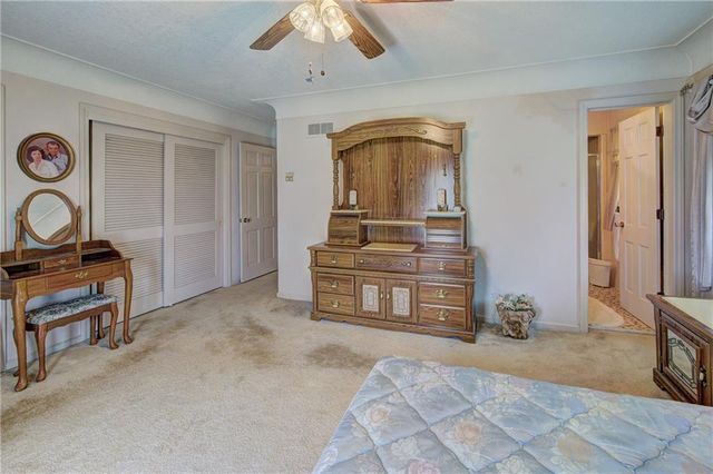 3630 S Forest Avenue, Independence, MO 64052