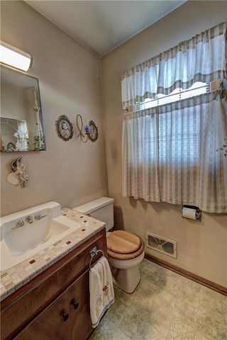 3630 S Forest Avenue, Independence, MO 64052