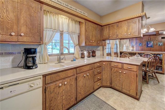 3630 S Forest Avenue, Independence, MO 64052