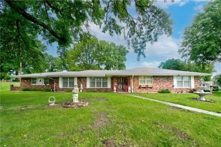 3630 S Forest Avenue, Independence, MO 64052
