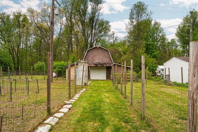 4780 Dutcher Road, Howell, MI 48843
