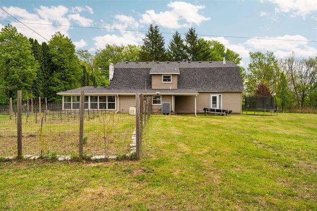 4780 Dutcher Road, Howell, MI 48843