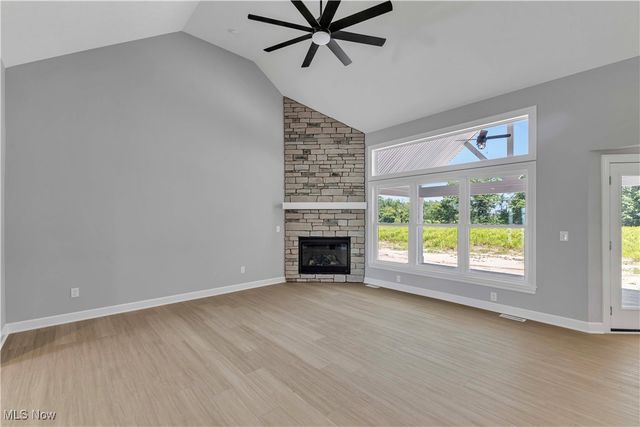 7637 Springfield Drive, Valley City, OH 44280