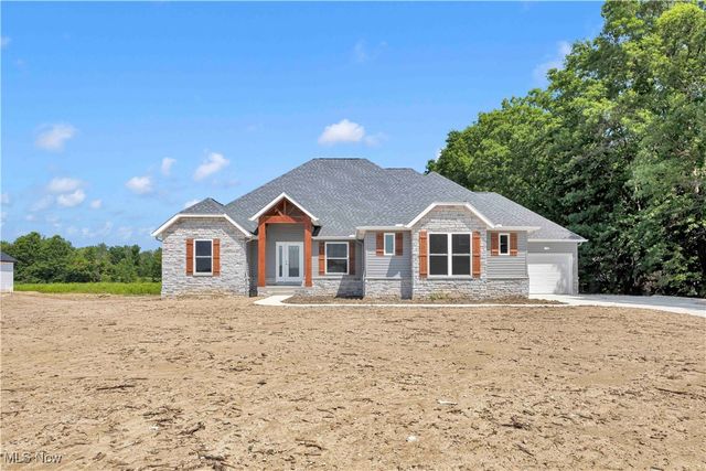 7637 Springfield Drive, Valley City, OH 44280