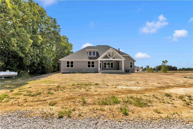 7637 Springfield Drive, Valley City, OH 44280