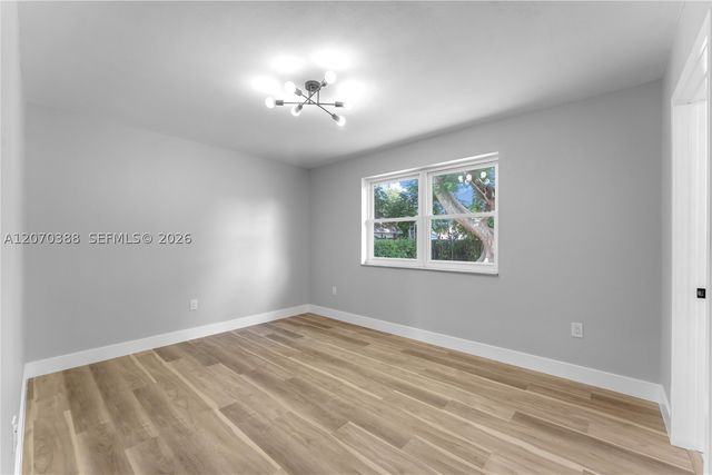425 NW 17th St, Homestead, FL 33030