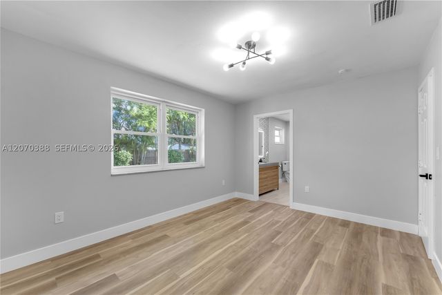 425 NW 17th St, Homestead, FL 33030