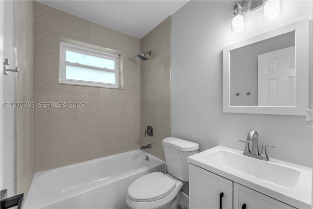 425 NW 17th St, Homestead, FL 33030