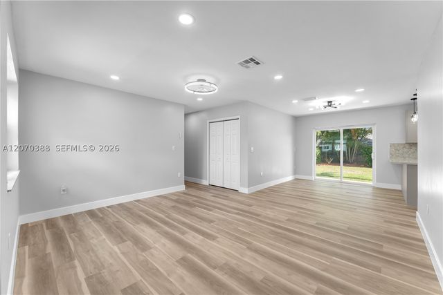 425 NW 17th St, Homestead, FL 33030